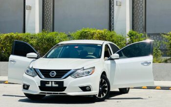 Nissan Altima 2018 White GCC Spec