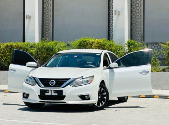 Nissan Altima 2018 White GCC Spec