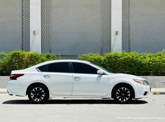 Nissan Altima 2018 White GCC Spec