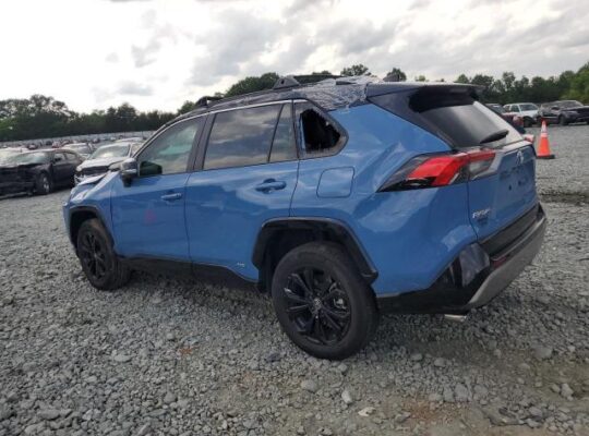 2022 Toyota RAV4 Xse