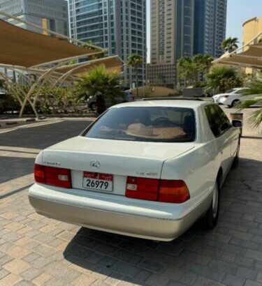 Lexus LS400 Model 1998