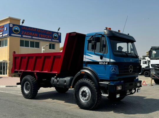 MERCEDES BENZ 1824 DUMPER TRUCK 4X4