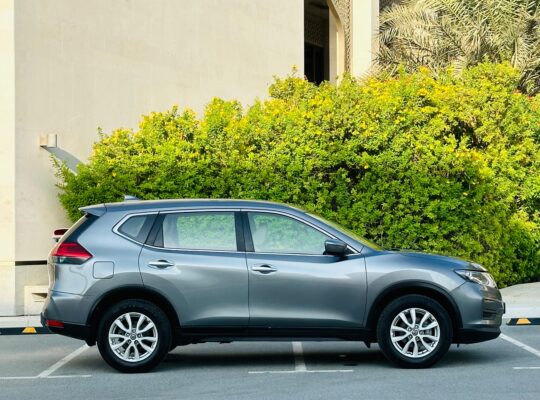 Nissan X-trail 2021 Gray GCC Zero Down payment