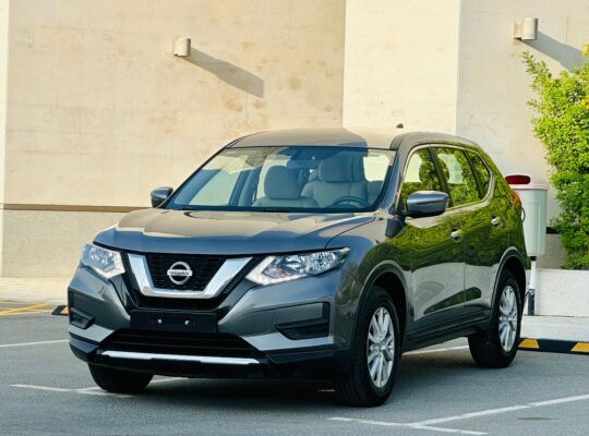 Nissan X-trail 2021 Gray GCC Zero Down payment