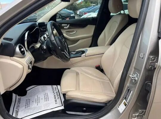 2019 Mercedes-Benz C-Class C 300