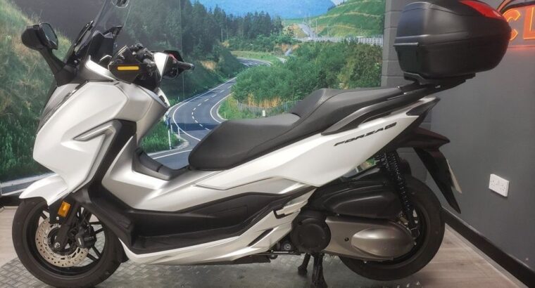 2019 Honda NSS300 Forza