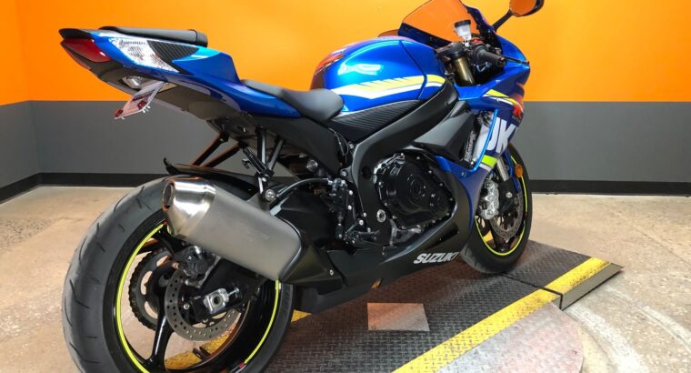2017 SUZUKI GSX-R750 b