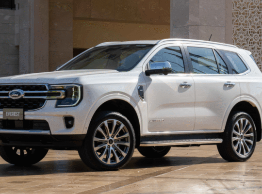 Car rental in palm jumeirah