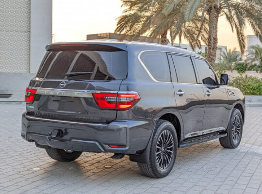 2014 Nissan Patrol