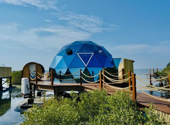 Hotel with Private Pool in Dubai | Romantic Stay in Dubai