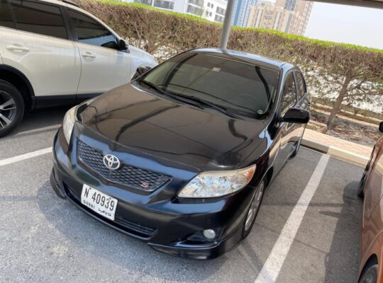 Well-maintained 2010 Toyota Corolla 1.8L in good condition