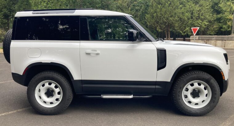 2022 Land Rover Defender 90