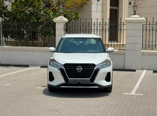NISSAN KICKS 2024 GCC Spec White